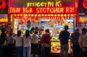 夜宵店怎么引流获客？这5招让顾客主动排队，月入过万不是梦！